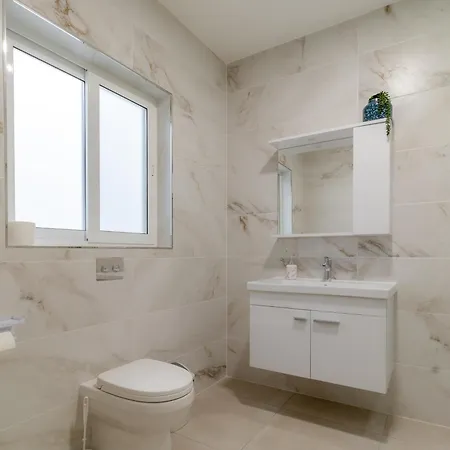 Three Bedroom Qormi Santa Vennera